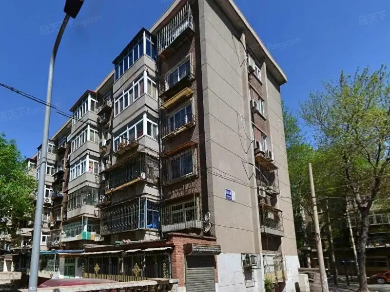 小区相关图